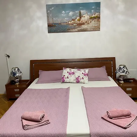 شقة White House 9 *